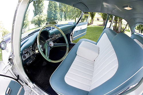 Chrysler New Yorker 1960 Luxuslimousine 1960 mieten